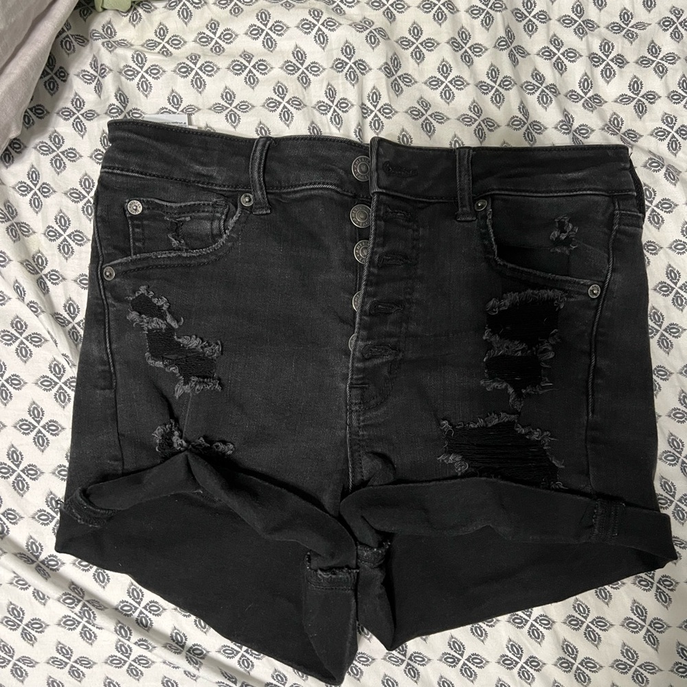 American Eagle Super Hi-Rise Shortie